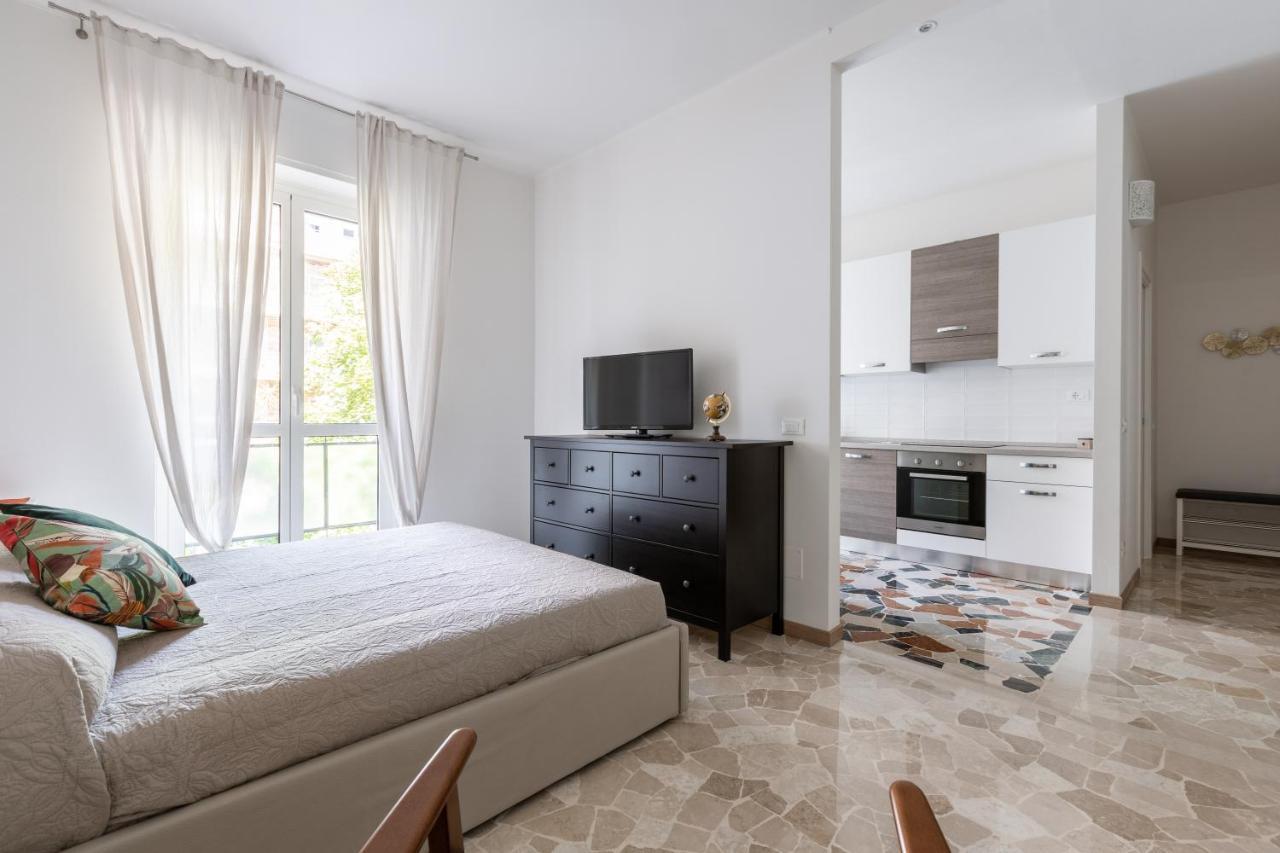Piazzale Udine Balcony Apt Milánó Kültér fotó