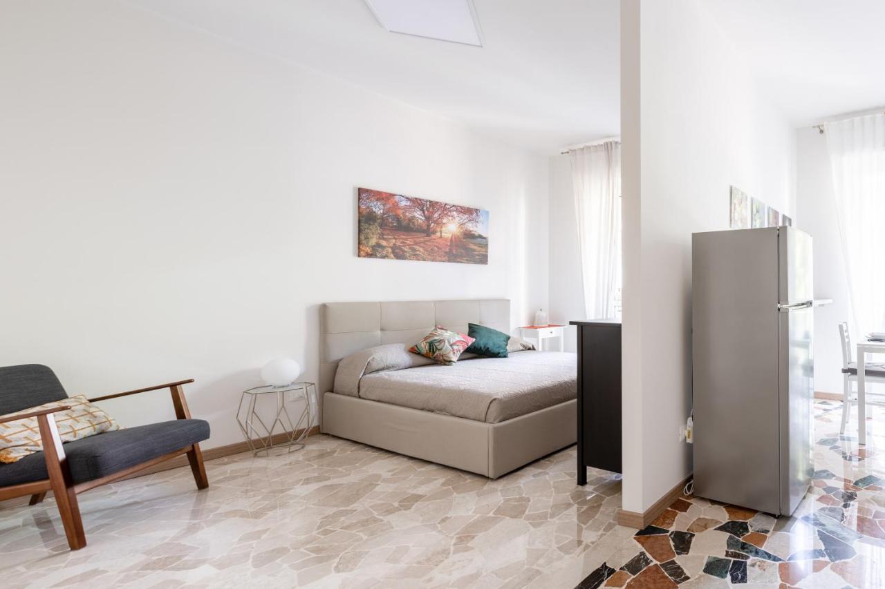 Piazzale Udine Balcony Apt Milánó Kültér fotó
